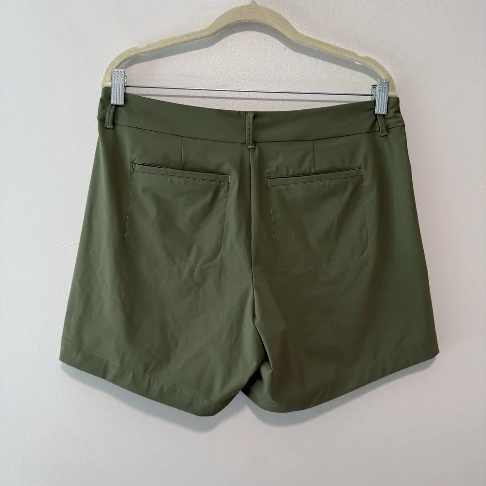 Spanx NWT Green Sunshine 6 Inch Performance Stretch Shorts Size Large